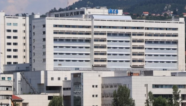 Apel KCUS-a da ne dolaze građani koji nisu hitni slučajevi ili životno ugroženi