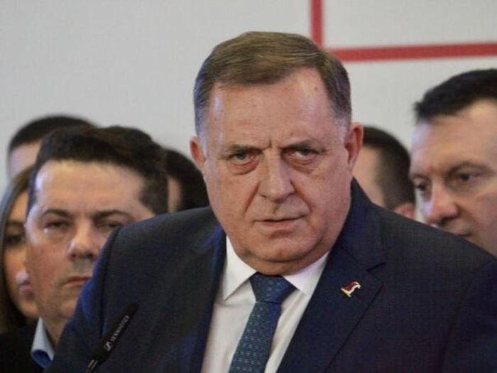 Apel Udruženja žrtava genocida Univerzitetu Judson: "Povucite Dodikovo priznanje"