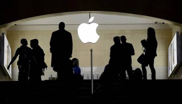 Apple i Google razvijaju tehnologiju koja će upozoravati na koronavirus