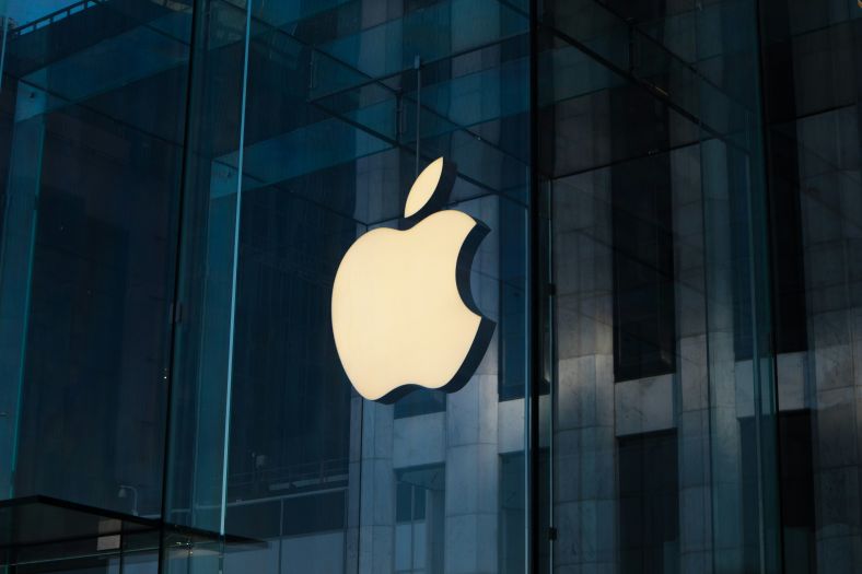 Apple kažnjen sa čak 150 miliona eura