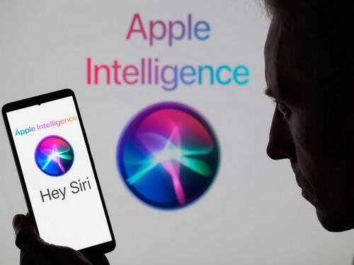 Apple plaća 250 miliona dolara zbog Siri oglasa