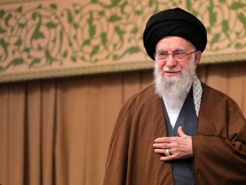 Abbas Araghchi: Ayatollah Khamenei je živ