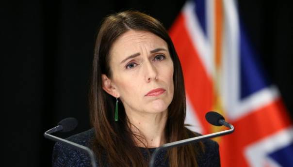 Ardern kaže da je Novi Zeland pobijedio u borbi protiv koronavirusa