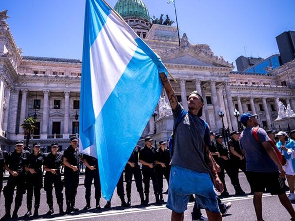 Argentinci protestuju protiv šokantne ekonomske agende novoizabranog predsjednika
