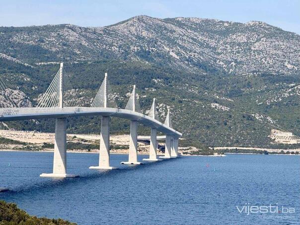 Pelješki most zbog pukotina mora u sanaciju