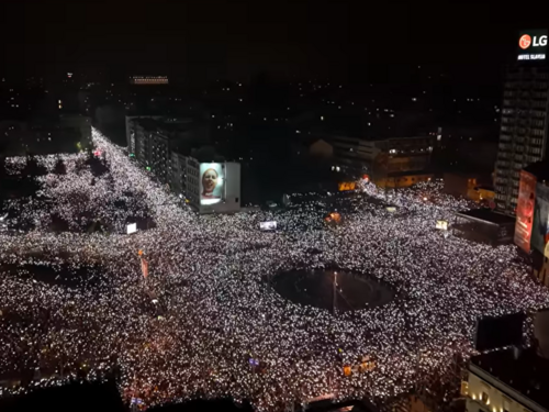 Arhiv javnih skupova: Na protestu između 275.000 i 325.000 osoba