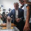 Armenci glasaju na izborima koji se pomno prate u Rusiji i Evropskoj uniji