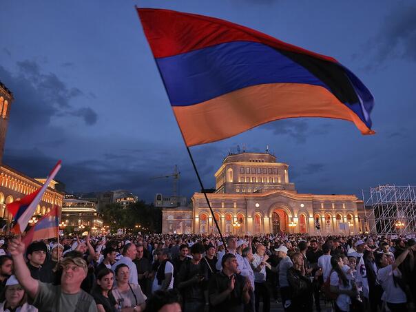 Armenija bira put između Istoka i Zapada: Pašinjan traži novi mandat