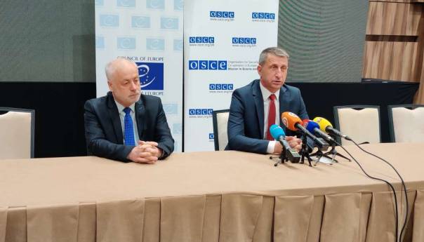 Arnautović: Omogućiti tužilaštvima da prate izbore od početka