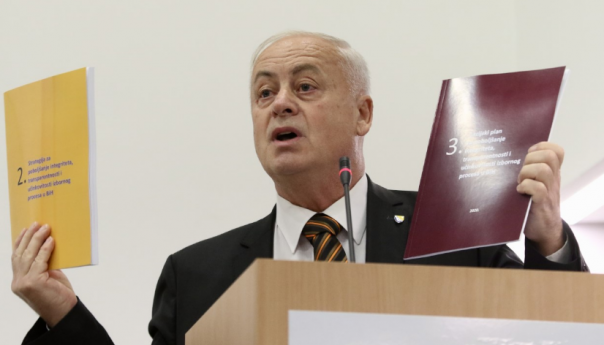 CIK okrivio biračke odbore za kašnjenje rezultata