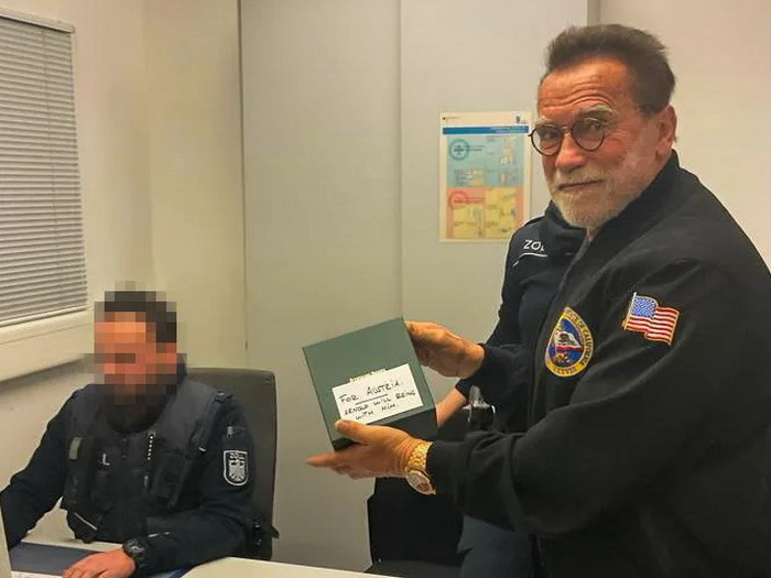 Arnold Schwarzenegger zadržan na aerodromu u Minhenu, u torbi mu slučajno pronašli luksuzni sat
