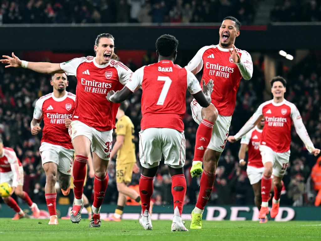 Arsenal je šampion Engleske, City kiksao u Bournemouthu