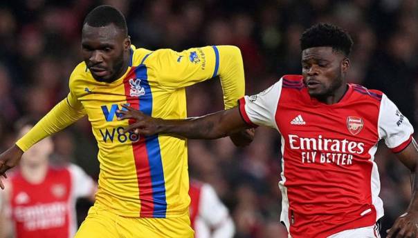 Arsenal poveo pa na kraju spašavao bod, Lacazette rastužio Vieiru