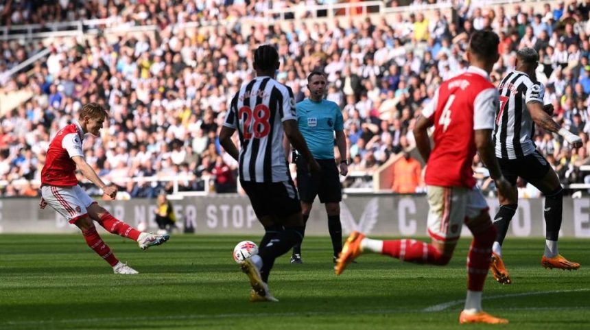 Arsenal u gostima savladao Newcastle i ostao u utrci za šampionsku titulu