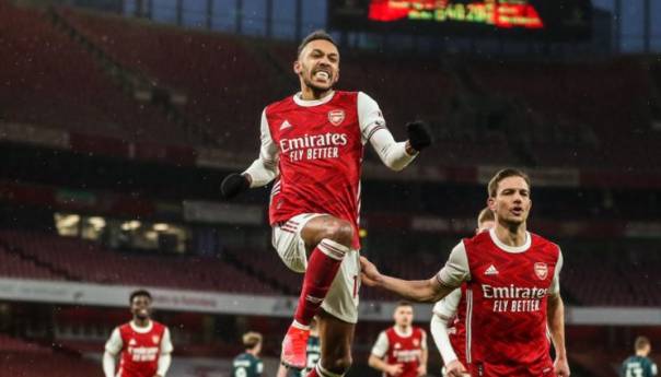 Arsenal u sjajnom meču pobijedio Leeds