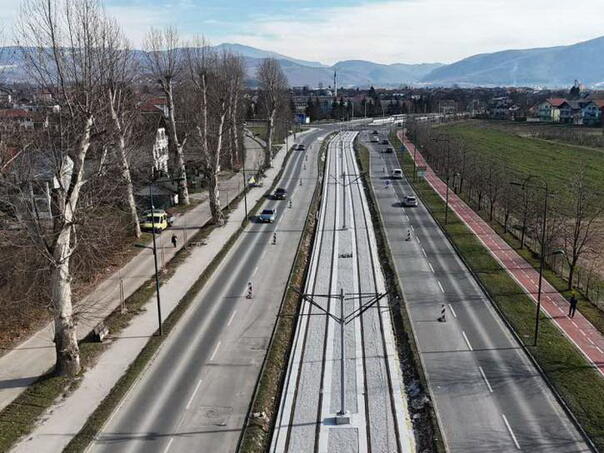 Asfaltiranje saobraćajnice u Hrasnici, završni radovi na raskrsnici na Ilidži