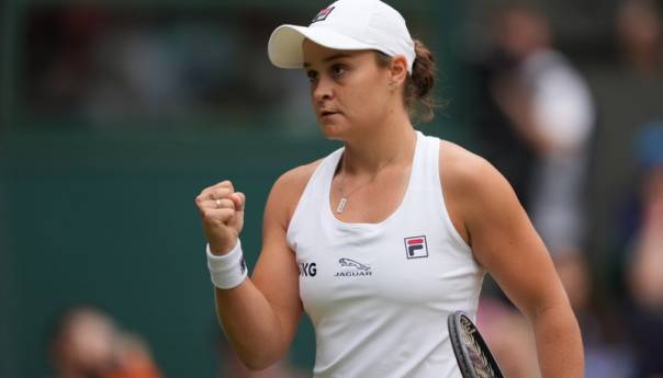 Ashleigh Barty osvojila prvi Wimbledon u karijeri!