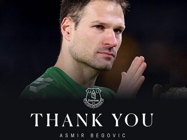 Asmir Begović ostao bez kluba