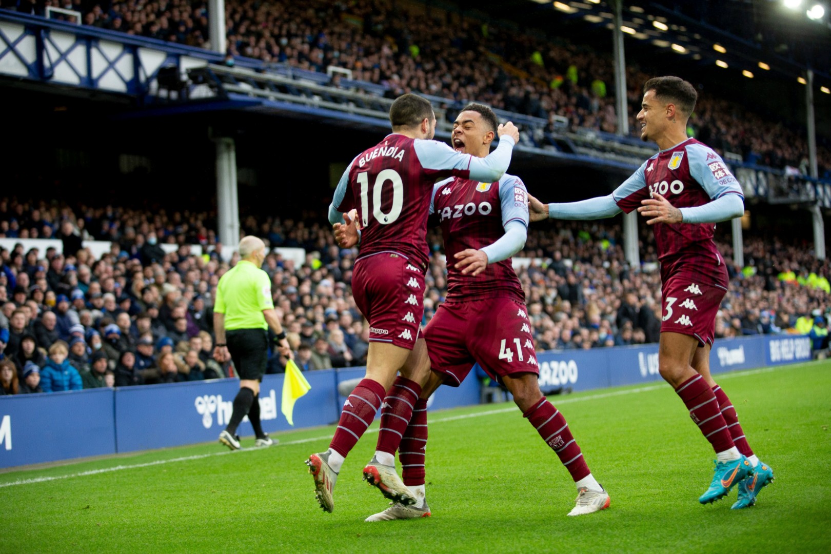 Aston Villa nanijela Evertonu novi poraz