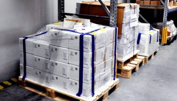 AstraZeneca sakrila 30 miliona doza vakcina u Italiji