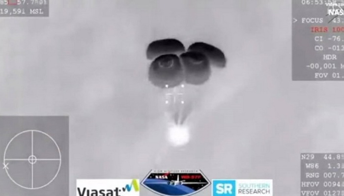 Astronauti se vratili iz svemira u kapsuli Elona Muska