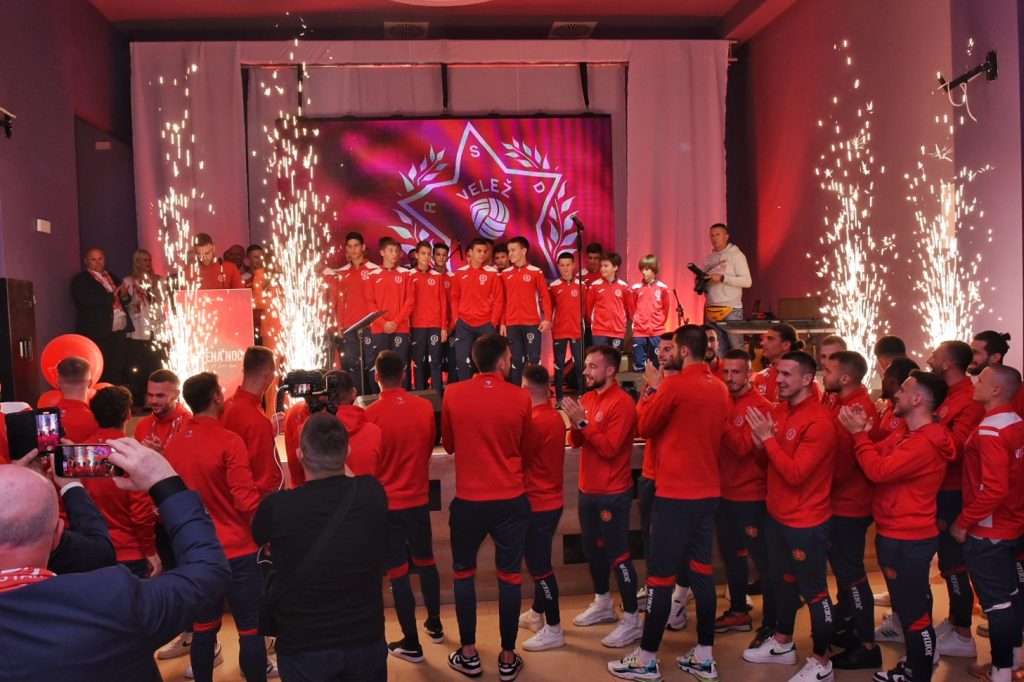 Atmosfera sa Crvene noći: Sve u znaku Veleža