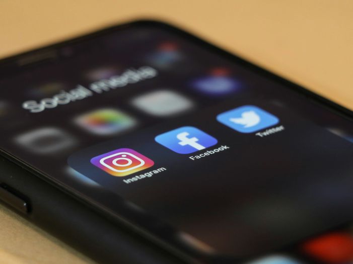 Australija zabranjuje društvenih mreža za mlađe od 16 godina