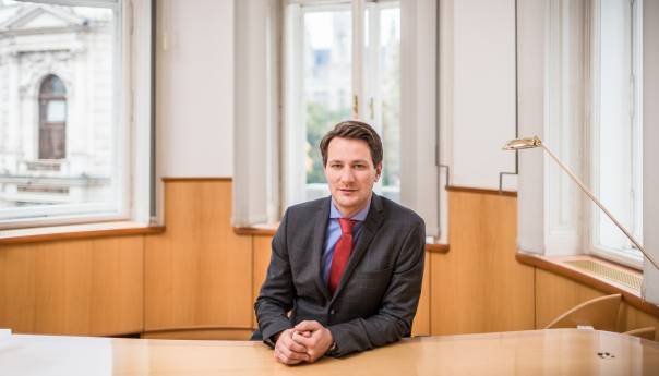 Austrija će pratiti Njemačku u eventualnim sankcijama za RS