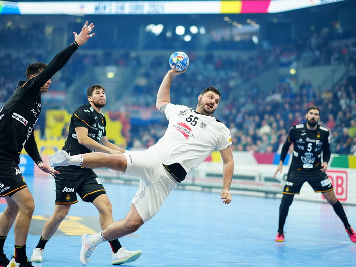 Austrija izbacila Španiju sa Eura!