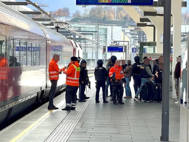 Austrija: Latvijac u vozu prijetio putnicima da će ih uzeti za taoce