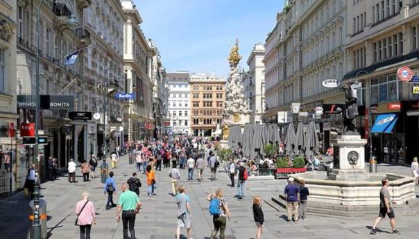 Austrija očekuje turiste uz mjere opreza