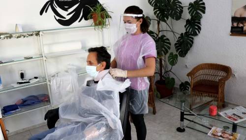 Austrijanci hrle frizerima, ali tek nakon testa