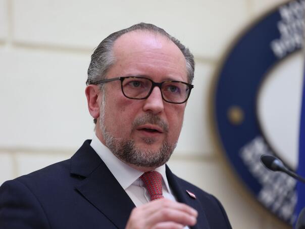 Austrijski ministar: Svako ko stoji na EU putu BiH igra se s vatrom