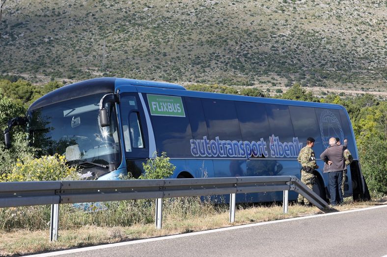Autobus sa hrvatskim vojnicima doživio saobraćajnu nesreću