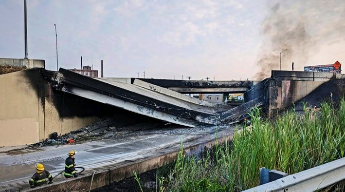 Autocesta u Philadelphiji se urušila nakon što se zapalilo vozilo