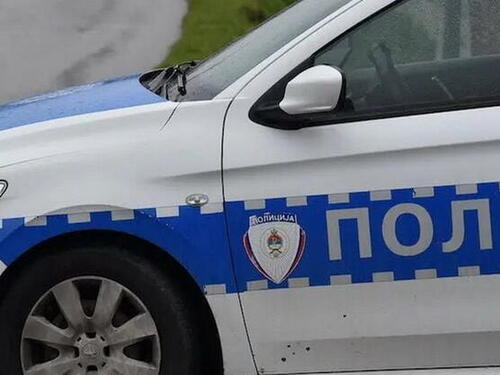 Automobil sletio s magistralnog puta kod Mrkonjić Grada, dvije osobe povrijeđene