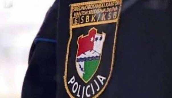 Automobil sletio u Lašvu: Jedna osoba smrtno stradala