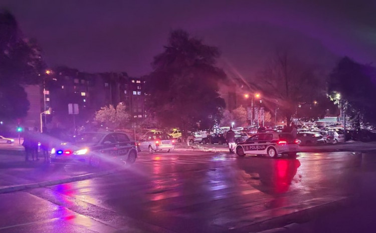 Automobil udario pješakinju na Alipašinom Polju