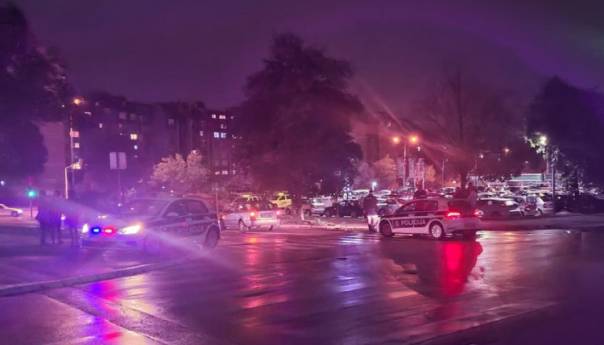 Automobil udario pješakinju na Alipašinom Polju