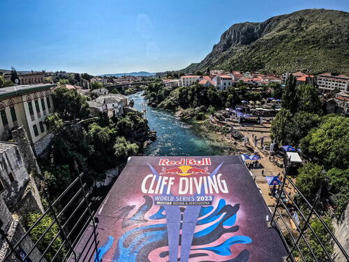 Avanturista s profila Wild and Free BiH pokazao kako izgleda pogled s platforme u Mostaru