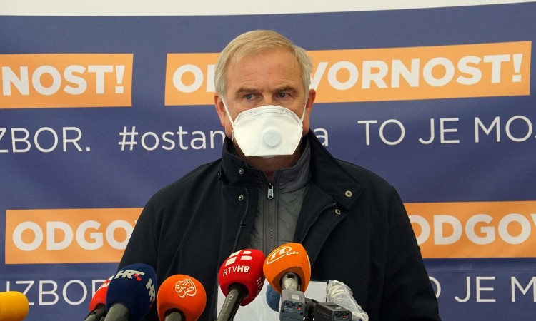 Avdić: Na snazi ostaje mjera ograničavanja rada ugostiteljskih objekata
