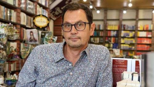 Avdo Humo sistemski je izoliran i izbrisan