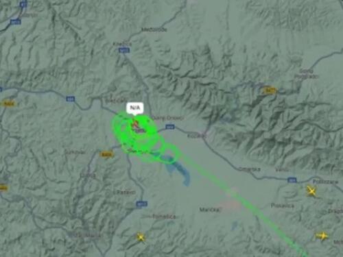 Avion EUFOR-a više od sat vremena kruži iznad Prijedora