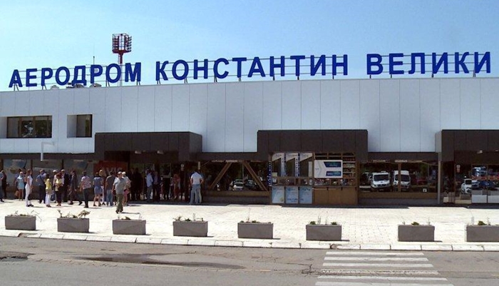 Avion iz Italije poletio ka Nišu, ne zna se šta će biti sa putnicima kada slete