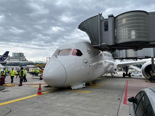 Avion Lufthanse pao na nos, više povrijeđenih