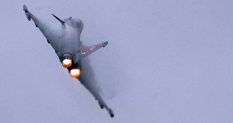 Avioni NATO-a presreli ruske vojne avione na Baltiku