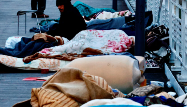 Azilanti spavaju na ulicama Brisela