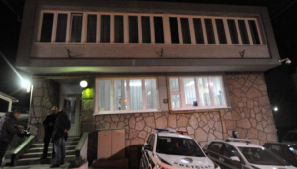 Bačena bomba na porodičnu kuću u Sarajevu