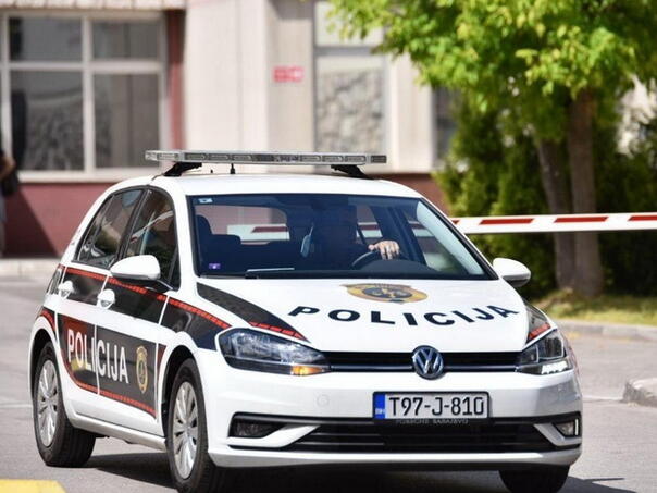 Bačena bomba na ugostiteljski objekat na Čengić Vili