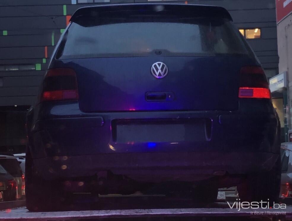 Bahatom vozaču u Sarajevu oduzeto auto: Bez vozačke i s 14.000 KM kazni